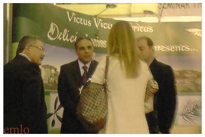 Emlo - London Alexandra Pallace Exhibition